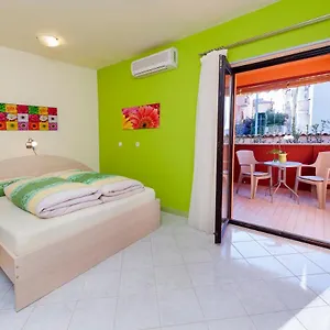 https://apartments-and-rooms-erik.in-istria.net