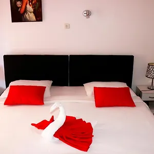 https://rooms-and-apartment-stambuk.splithotels.org