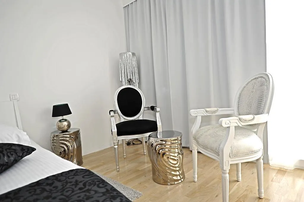 Tinel Superior Residence Zára Horvátország