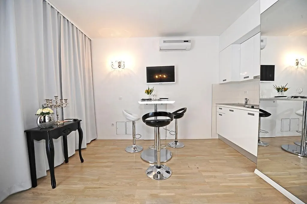 Tinel Superior Residence Zára 4*,  Horvátország